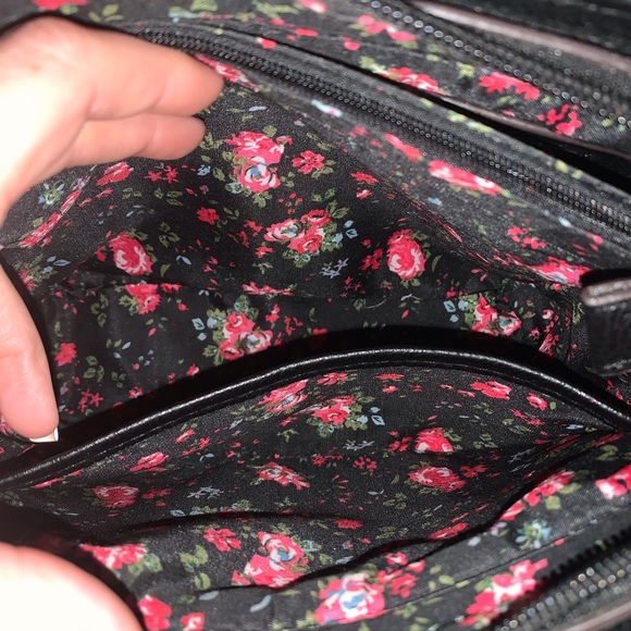 Purse - Picture 3 of 3